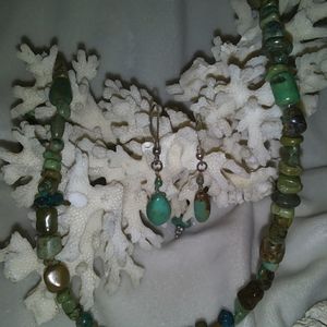 Turqouise & Sterling necklace & earrings set